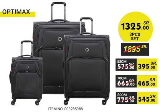 3 pieces set of luggage with different sizes.
