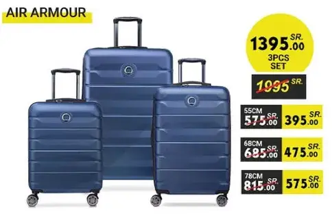 3-piece luggage set in blue.