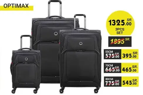 3-piece luggage set in black.
