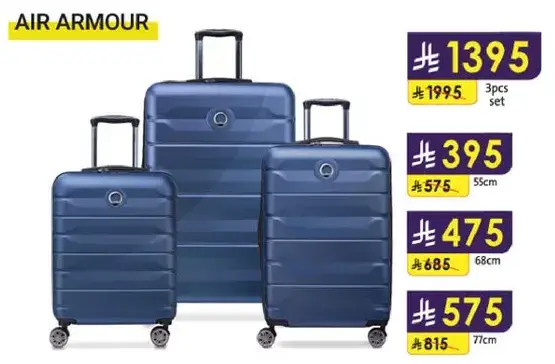 مجموعه حقايب 3 قطع باللون الازرق.